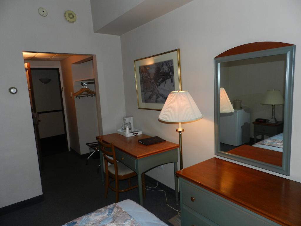 L'Auberge De L'Aeroport Inn Dorval Cameră foto
